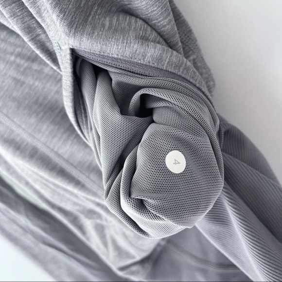 Lululemon daily practice jacket heathered slate - Picture 11 of 16